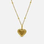 Collana con ciondolo a forma di cuore