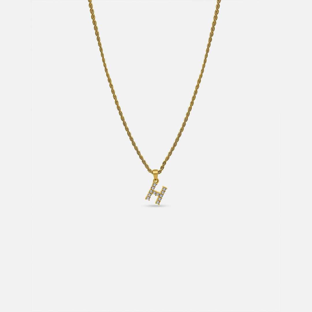 Collana con iniziale intrecciata
