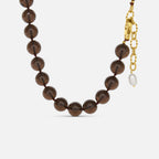 Collana con perline di cacao