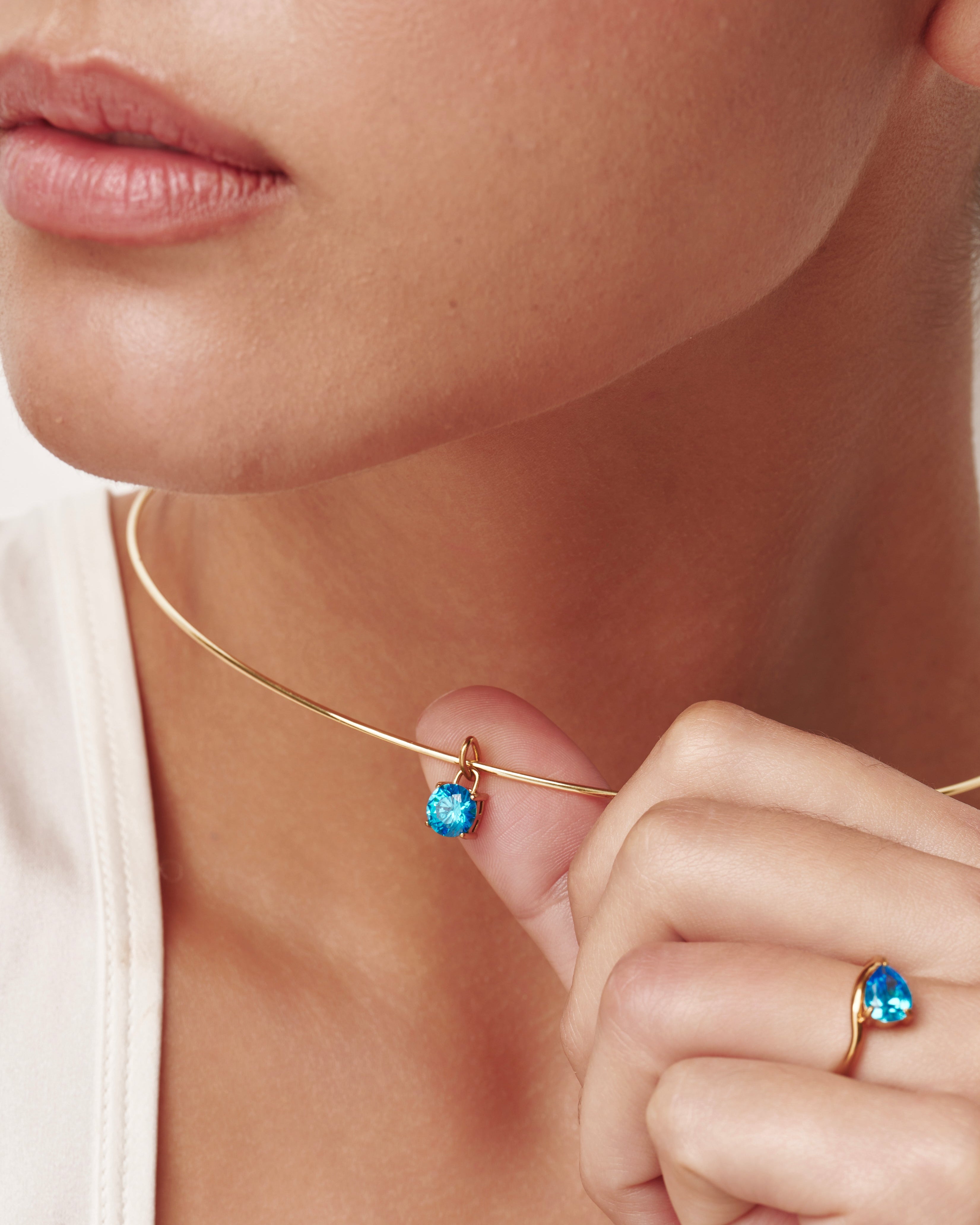 Collana con ciondolo con pietra del mese di nascita