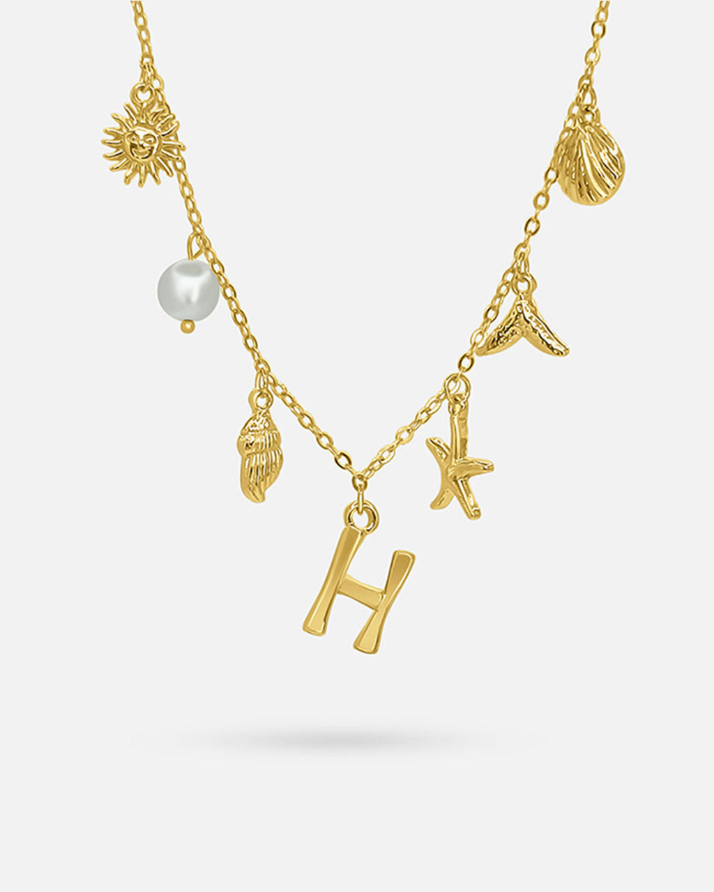 Collana con lettera “Oceano Dorato”