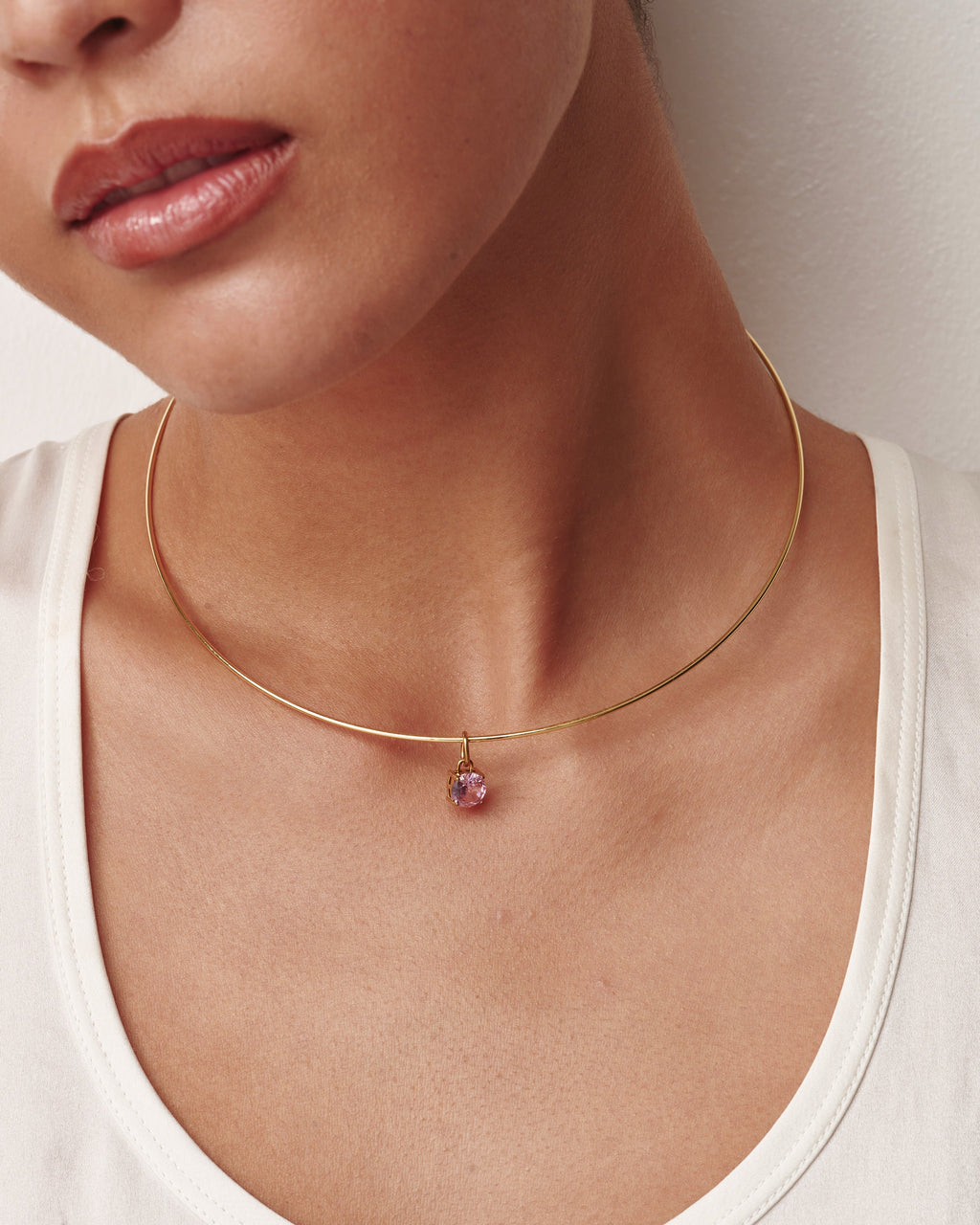 Collana con ciondolo con pietra del mese di nascita