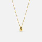 Collana con pendente a goccia in oro
