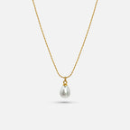Collana con mini perla a goccia